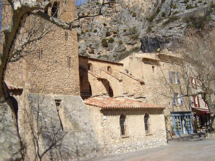 Dans le village - Moustiers-Sainte-Marie