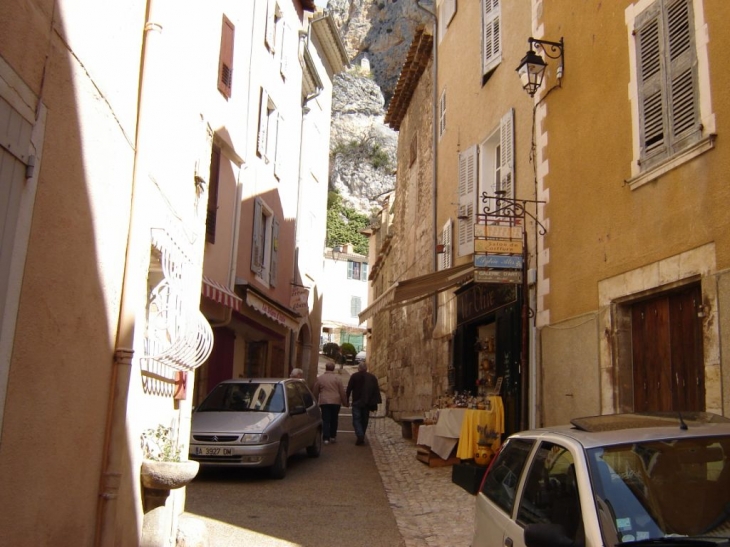 Dans le village - Moustiers-Sainte-Marie