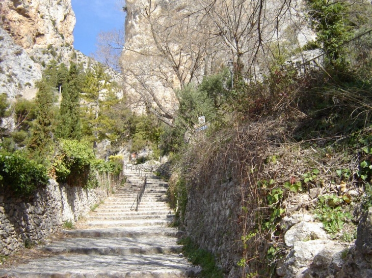 Dans le village - Moustiers-Sainte-Marie