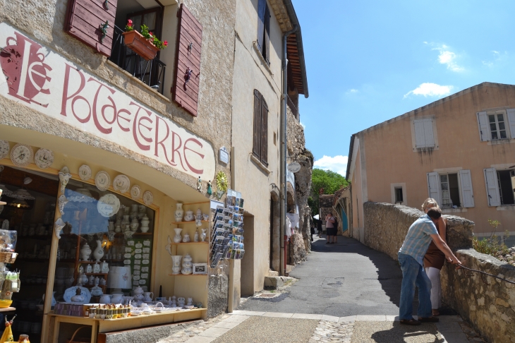  - Moustiers-Sainte-Marie