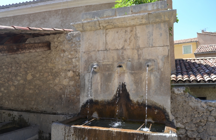  - Moustiers-Sainte-Marie