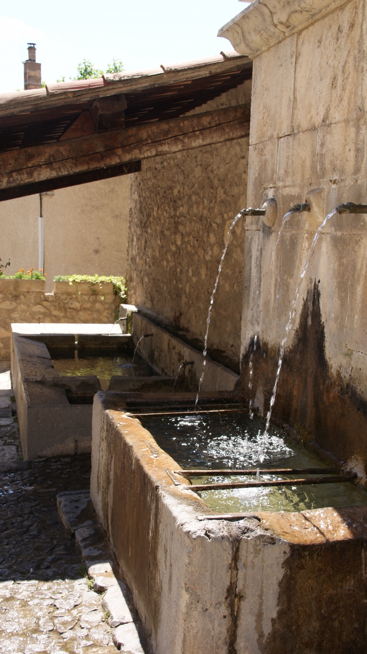 Lavoir - Moustiers-Sainte-Marie