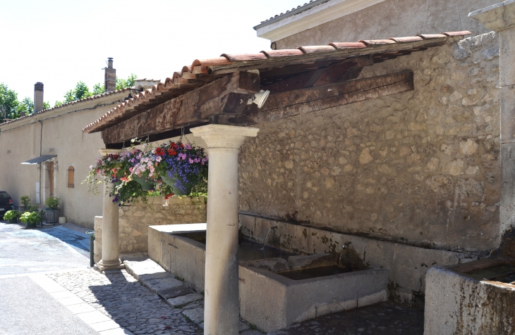 Lavoir - Moustiers-Sainte-Marie