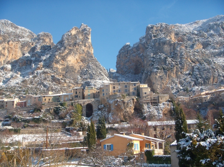  - Moustiers-Sainte-Marie