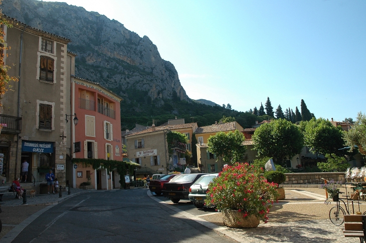  - Moustiers-Sainte-Marie