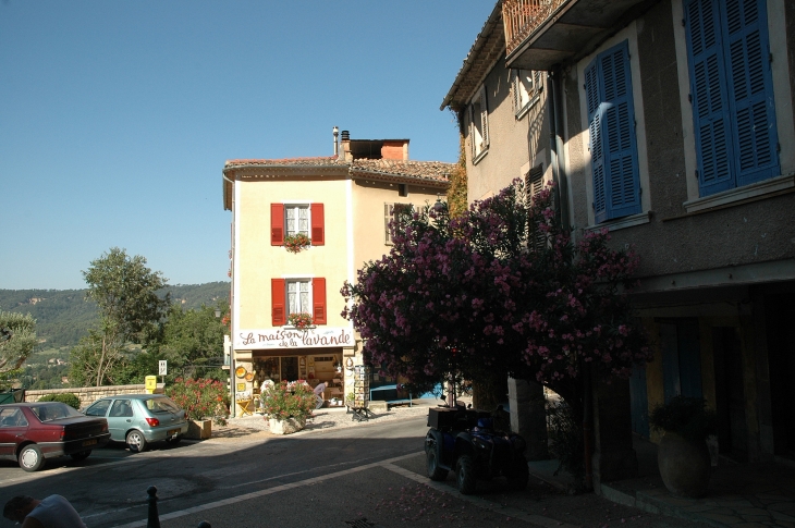  - Moustiers-Sainte-Marie