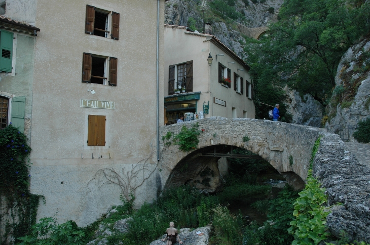  - Moustiers-Sainte-Marie