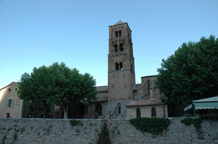  - Moustiers-Sainte-Marie