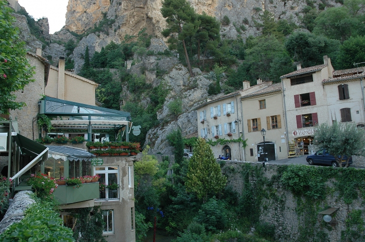  - Moustiers-Sainte-Marie