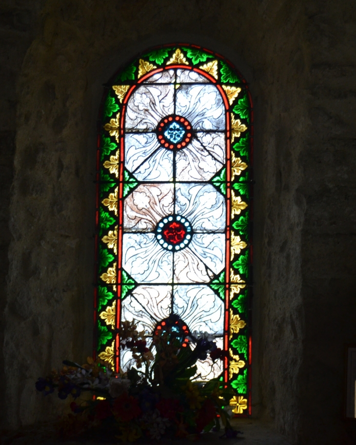 !église Saint-Pierre 12 Em Siècle - Pierrevert