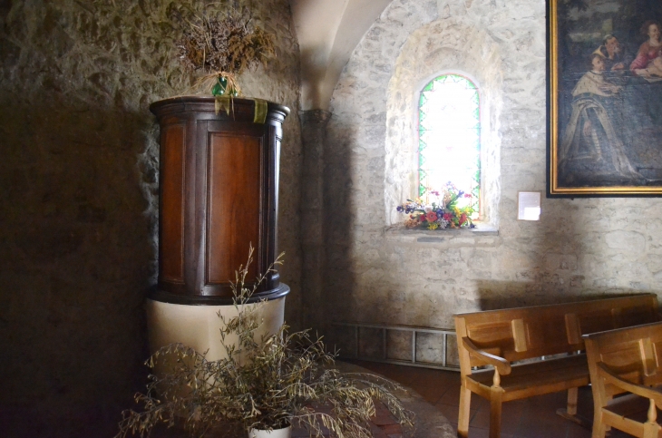 !église Saint-Pierre 12 Em Siècle - Pierrevert