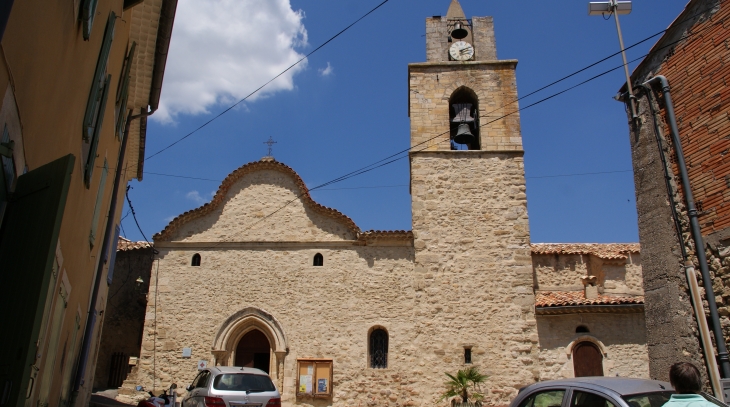 !église Saint-Pierre 12 Em Siècle - Pierrevert