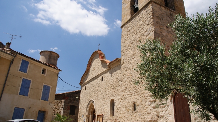 !église Saint-Pierre 12 Em Siècle - Pierrevert