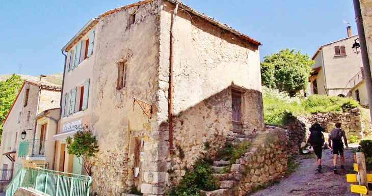 La Commune - Rougon