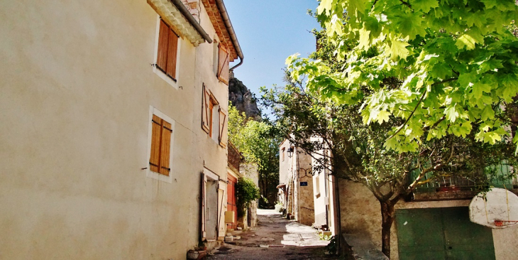 La Commune - Rougon