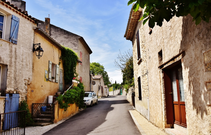 La Commune - Saint-Laurent-du-Verdon