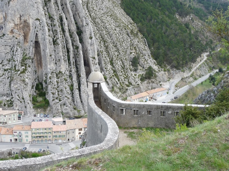 Dans-la-citadelle la guérite du Diable - Sisteron