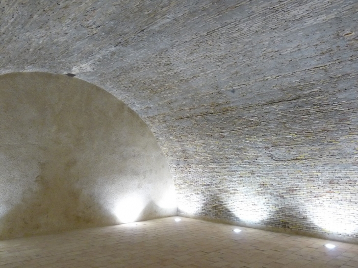 A l'intériieur de la poudrière - Sisteron