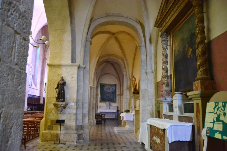   église Saint-Denis 14 Em Siècle - Valensole