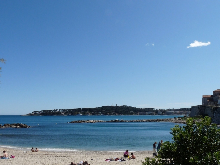 La baie d'Antibes