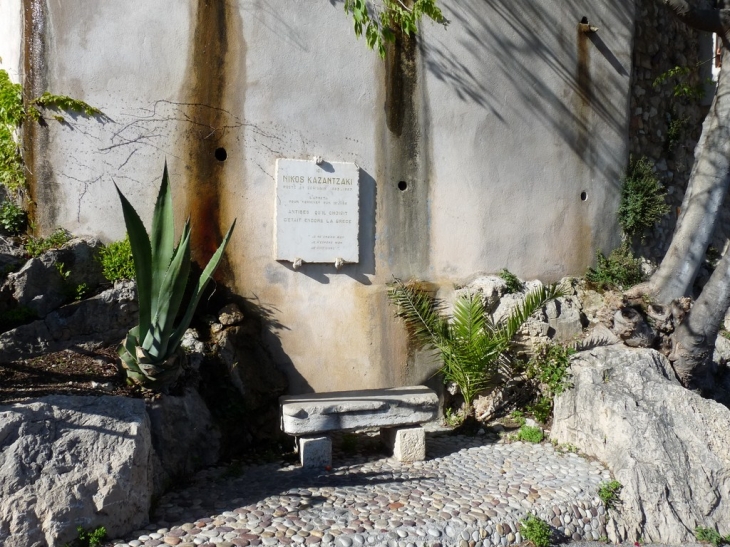 La rue du Haut Castelet - Antibes