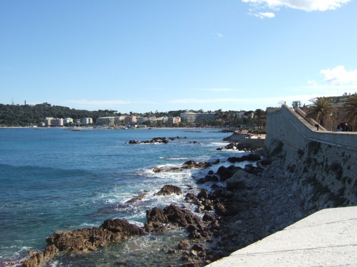 La baie d'Antibes