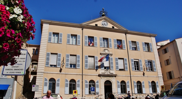 Hotel-de-Ville - Antibes