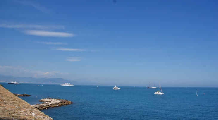  - Antibes