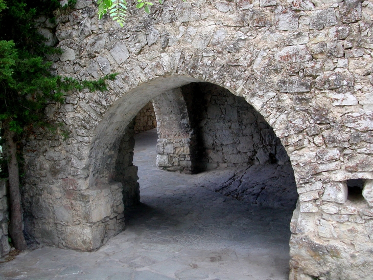 Le passage vue de plus près . - Bairols