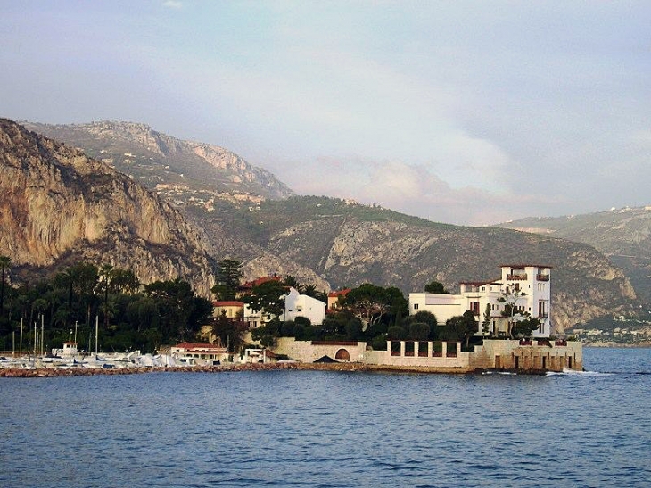 Vue sur la villa Kerylos - Beaulieu-sur-Mer