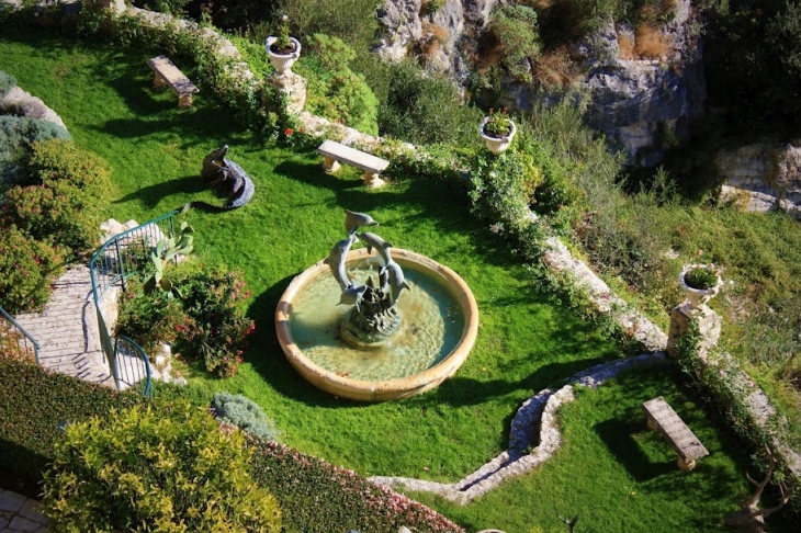 Fontaine à Eze - Èze