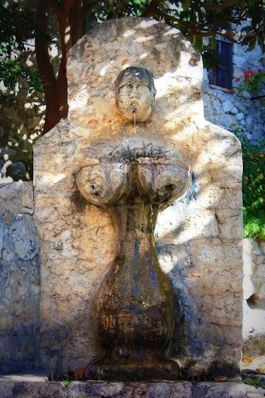 Fontaine à Eze - Èze