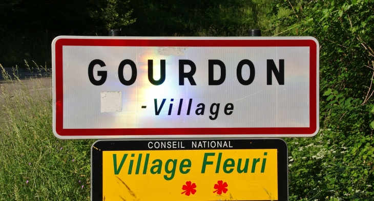  - Gourdon