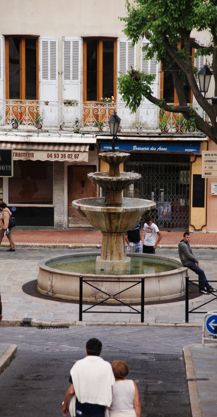 Fontaine - Grasse