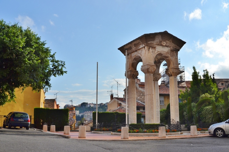 Monument aux Morts - Grasse