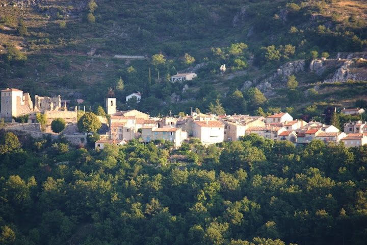 Village de Gréolières