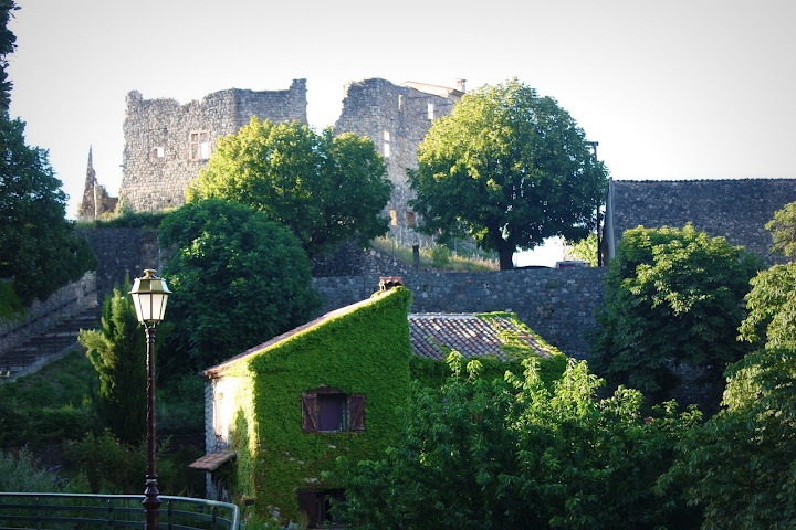 Village de Gréolières