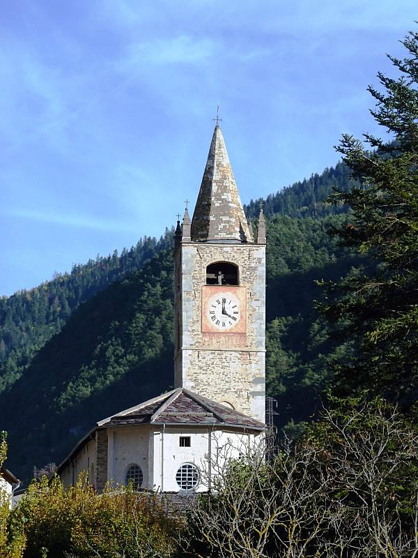 Le clocher de la collégiale - La Brigue