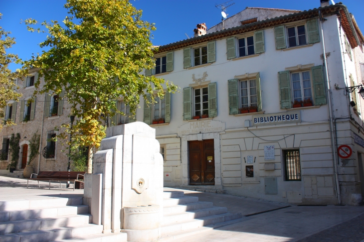 Bibliothèque de La colle sur Loup - La Colle-sur-Loup