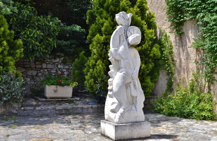 Sculpture - La Roquette-sur-Siagne