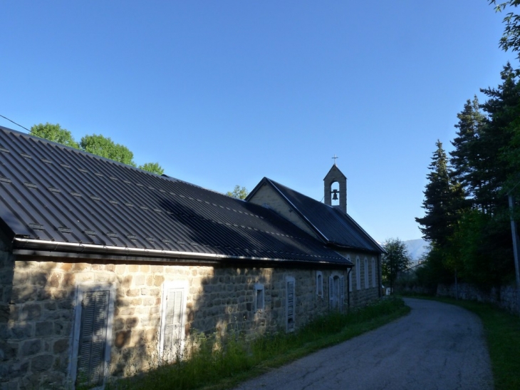 A Peïra Cava , la chapelle de Notre Dame des Neiges - Lucéram