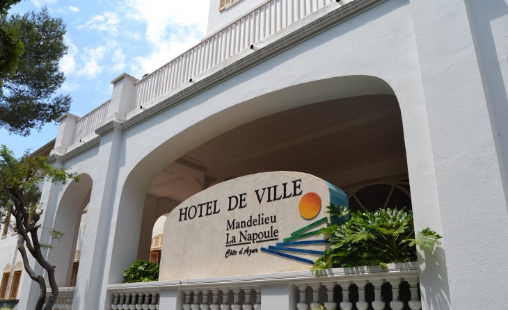 Hotel-de-Ville - Mandelieu-la-Napoule