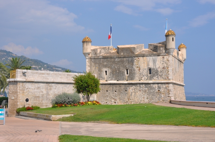 Bastion Musée J.Cocteau - Menton