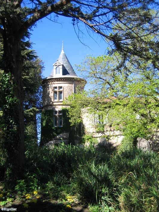 Le Château de Mouans-Sartoux