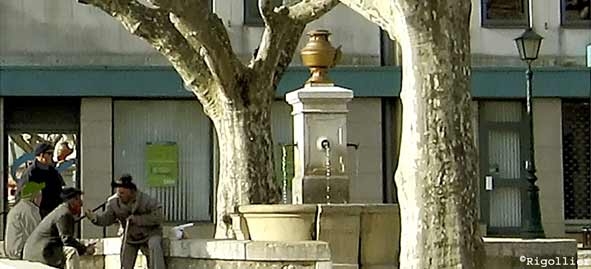 La Place du Marché - Mouans-Sartoux