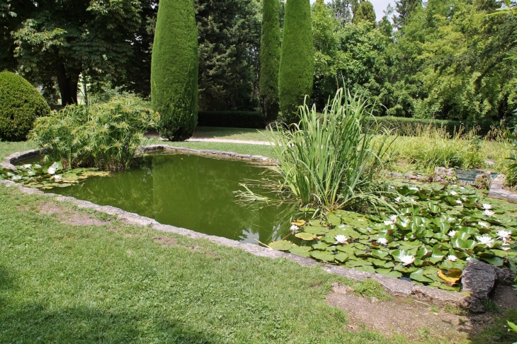 *Château de Mouans-Sartoux ( Le Parc )