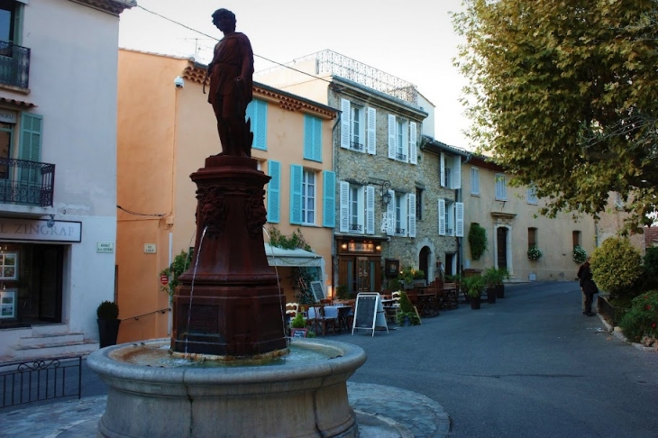 Fontaine de Mougins