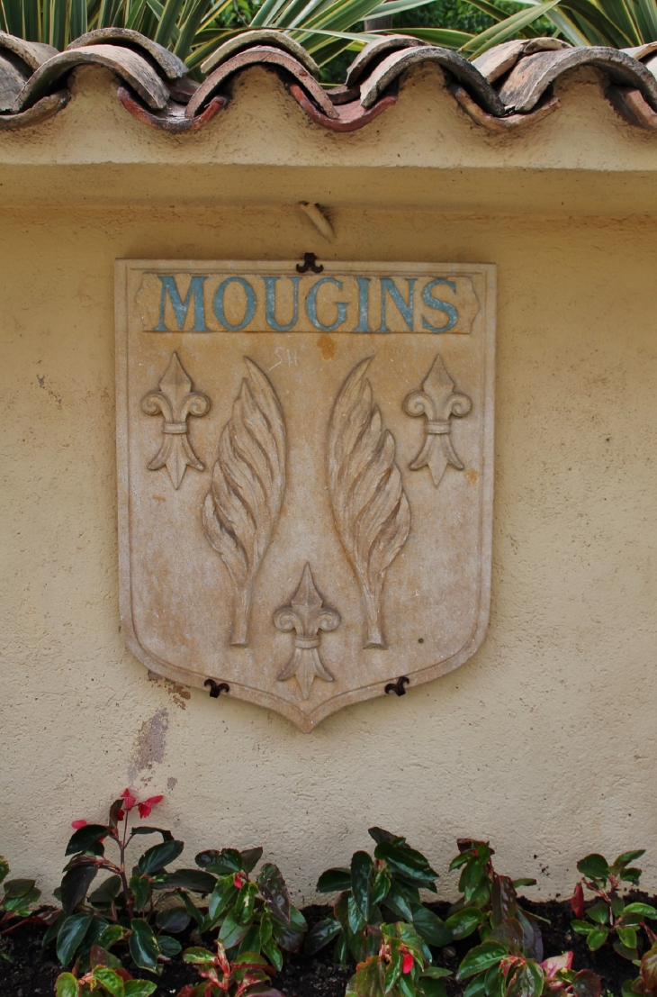  - Mougins