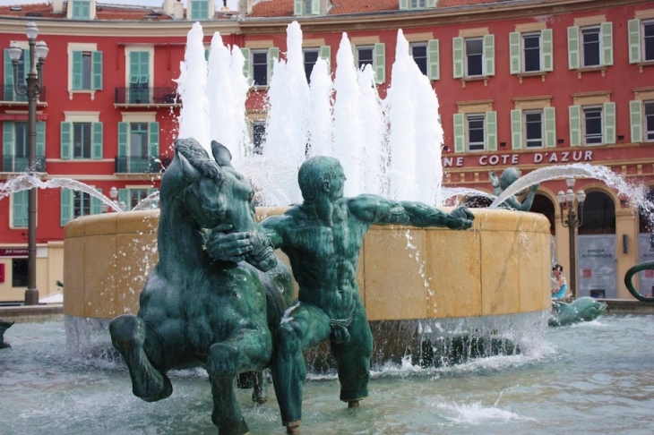 Fontaine à Nice