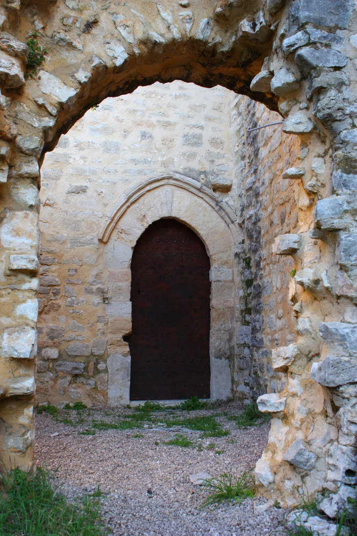 Opio Eglise Notre-Dame-du-Brusc